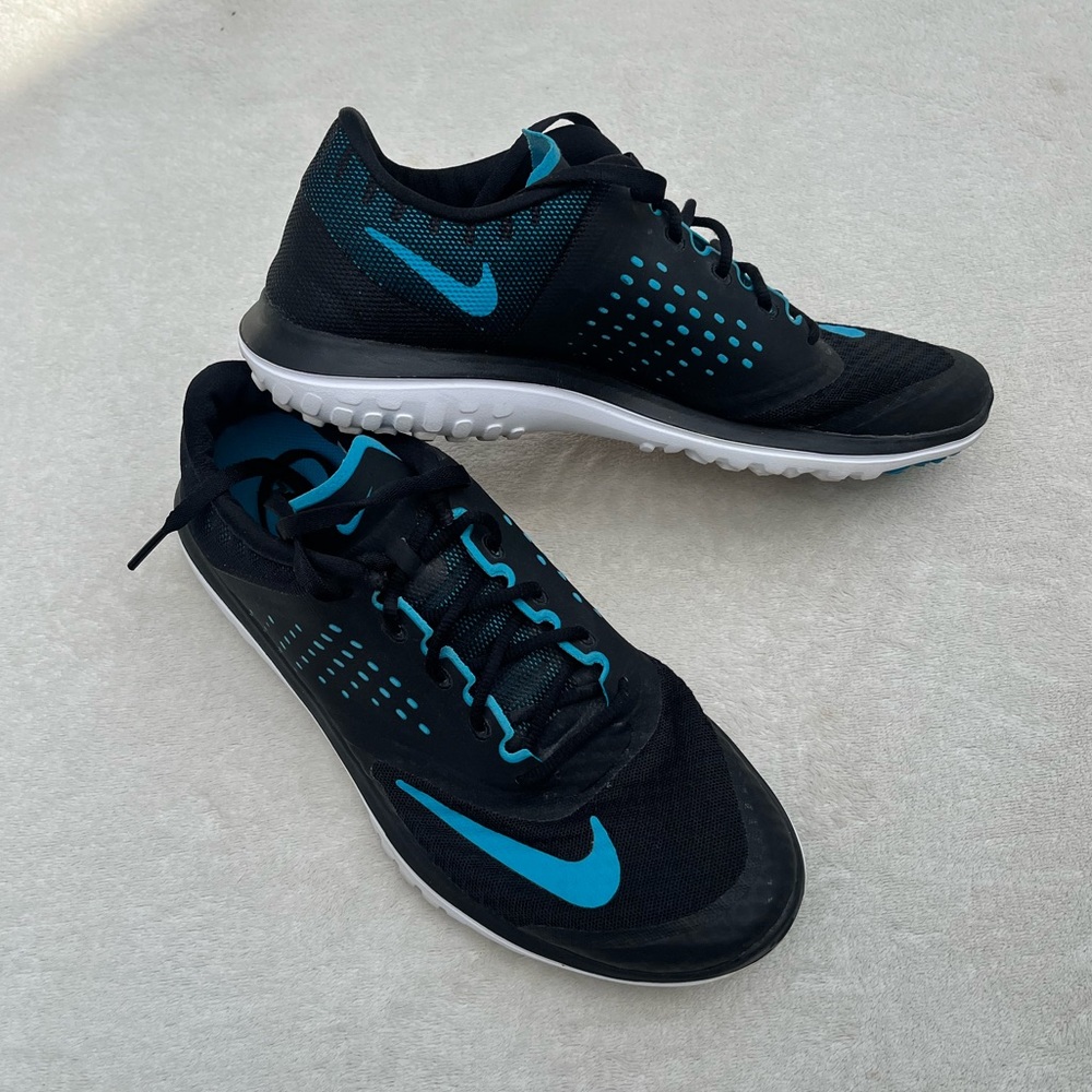 Nike fitsole black and blue running shoes sneakers
